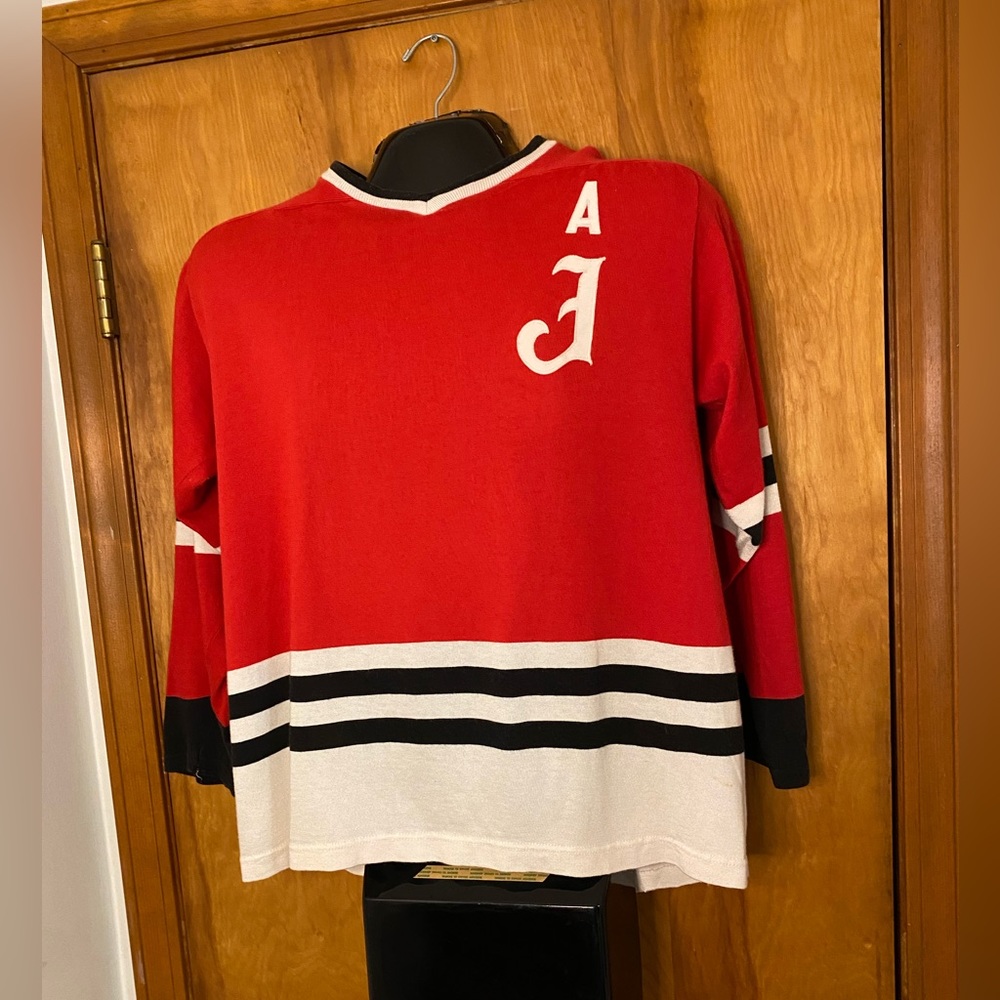 Winn wel Men’s hockey shirt